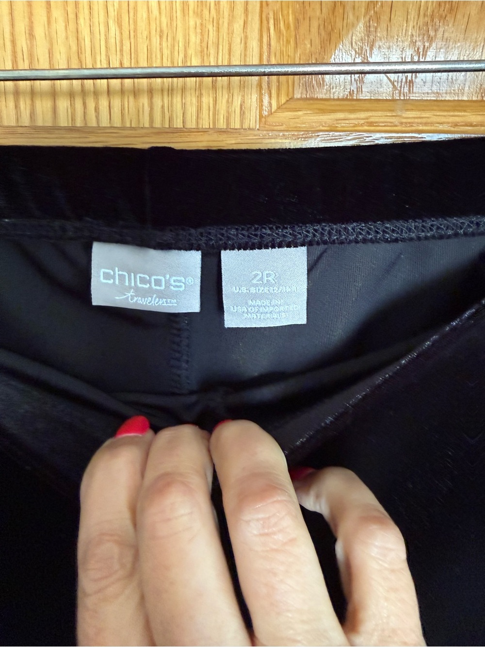 Chico's Travelers Black Velvet Wide-Leg Pull-On Pants Size 2R - Picture 2 of 6